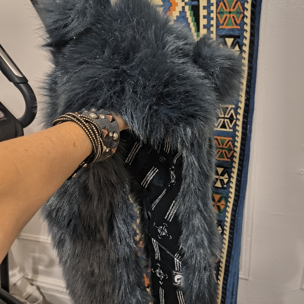 "Spirithood" 🔥🔥🔥hat & scarf Indigo blue- New!!💙